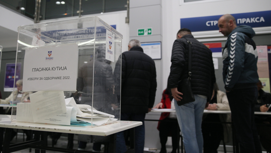 RIK: Sutra ponavljanje glasanja za predsednika i parlament