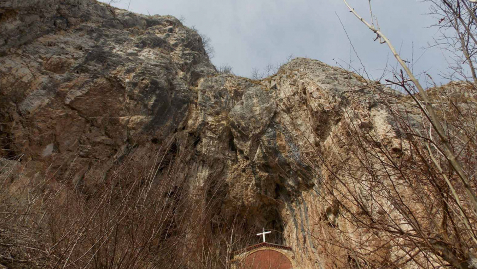 SMETA IM SVAKI KORAK SRBIJE Lažni ekolozi ponovo hoće da zaustave zemlju, sada im smeta vidikovac na Kablaru