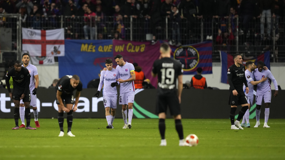 BARSELONA PREŽIVELA PAKAO U FRANKFURTU! Kostić i ekipa ostali bez pobede, Braga slavila protiv Zvezdinog "dželata"