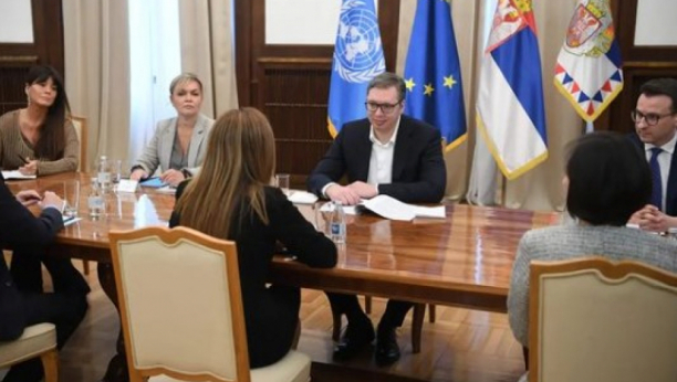 PREDSEDNIK NA VAŽNOM SASTANKU Vučić se sastao sa šeficom UNMIK Karolinom Zijade!