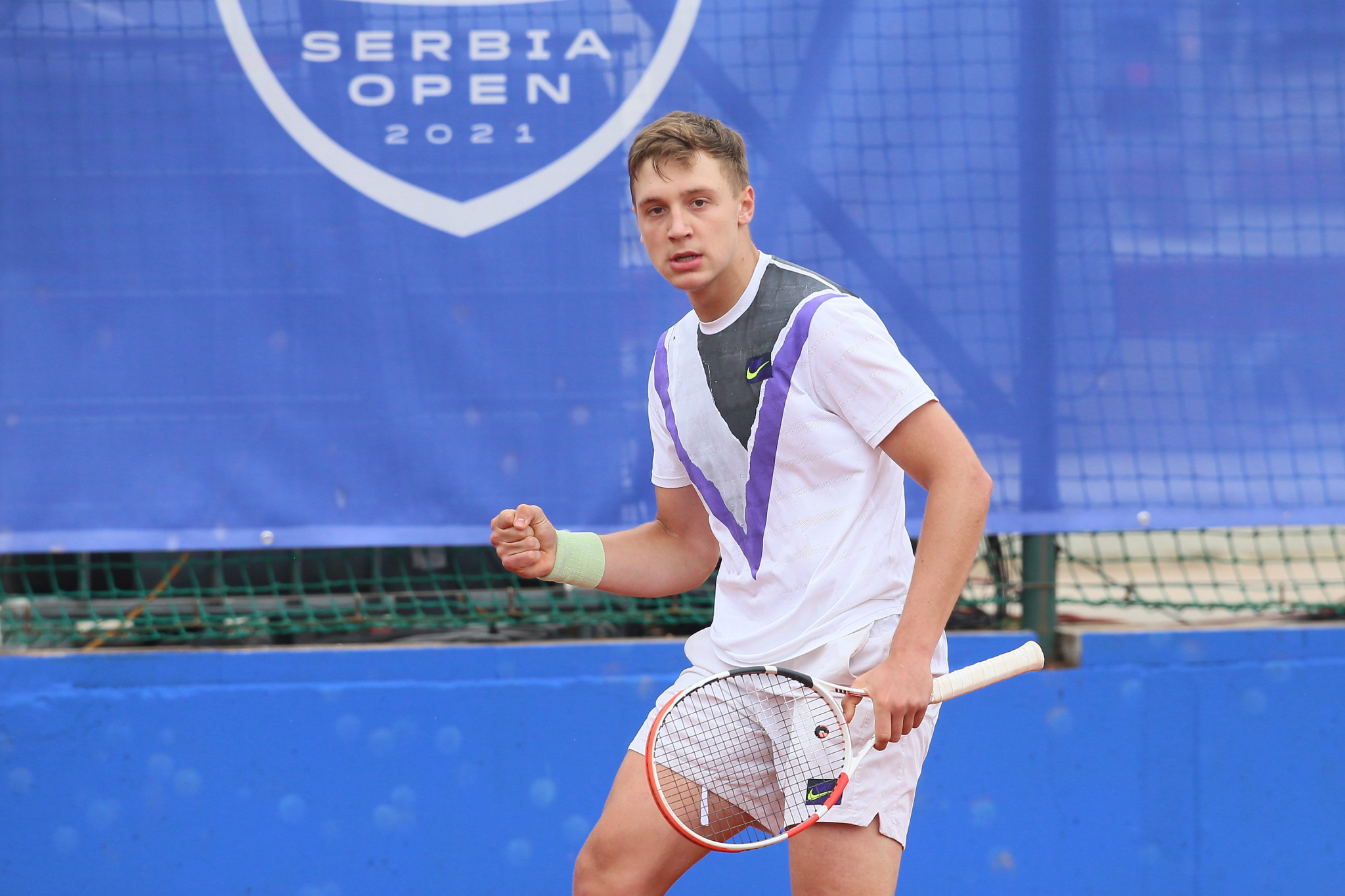 BUDUĆNOST SRPSKOG TENISA Međedović i Popović na korak do srpskog finala na turniru u Ulcinju