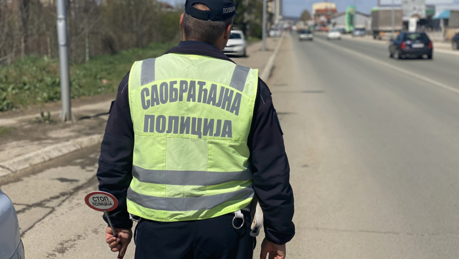 PO HITNOM POSTUPKU SPROVEDEN U SUD Vozač "mercedesa" divljao kod Vladimiraca, saobraćajna policija odmah reagovala
