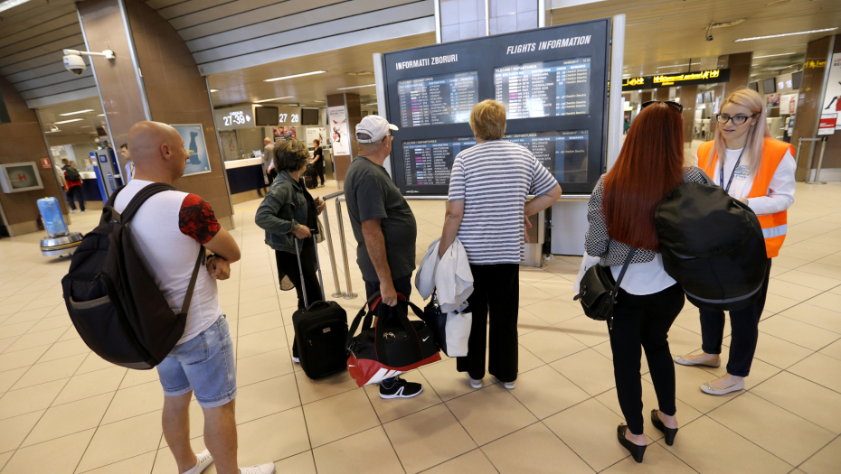 HAOS NA AERODROMU ŠIPHOL: Zbog štrajka otkazani letovi, totalni haos među putnicima