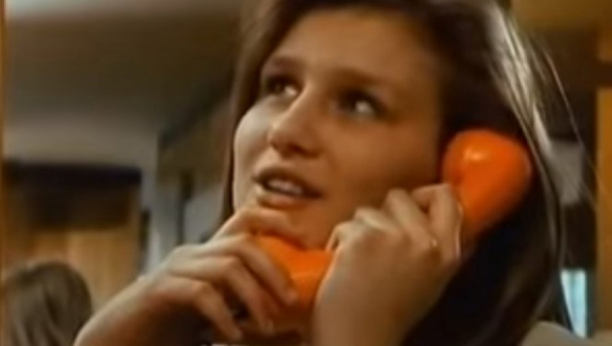 EVO KAKO DANAS IZGLEDA NATAŠA IZ "ŽIKINE DINASTIJE"! Važila je za jednu od najlepših glumica, a onda je samo nestala! Nikada je ne biste prepoznali (FOTO)