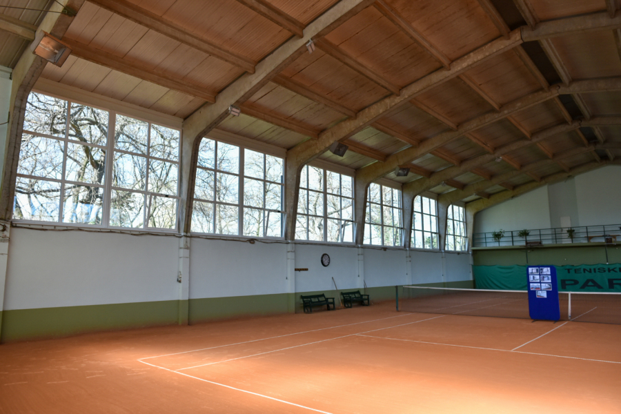 Pokrajinski sekretar Basta i gradonačelnik Bakić obišli rekonstruisanu tenis halu TK Spartak