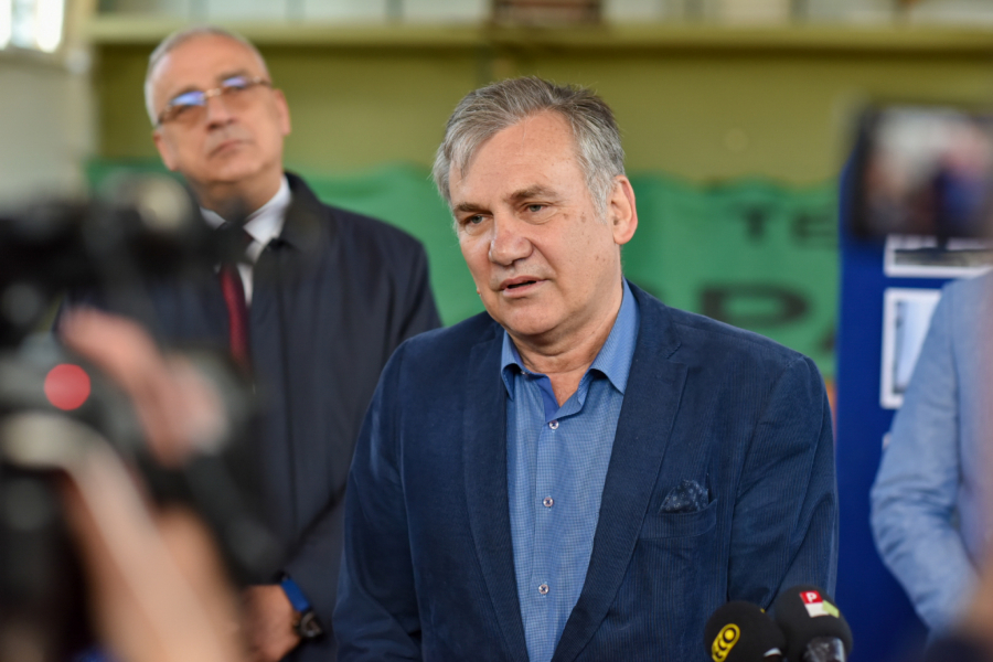 Pokrajinski sekretar Basta i gradonačelnik Bakić obišli rekonstruisanu tenis halu TK Spartak