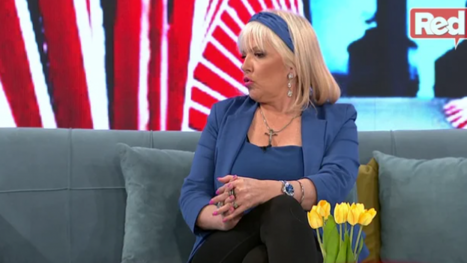 DEJAN ĆE IZ INATA DALILI OSTATI SA ALEKS Jasmina Ana progovorila o paklenoj četvorci, pa osula drvlje i kamenje po Dejanu