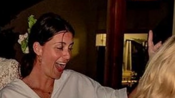 U PROVODU SA NAJBOGATIJOM SRPKINJOM Mariji Kilibardi popustile kočnice, voditeljka uživa u raskoši i glamuru, a društvo joj pravi ona (FOTO)