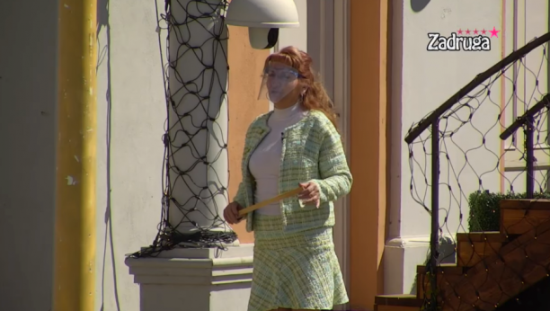 MLADIĆ JE IZBO TRI POLICAJCA NA TEODORINOM NASTUPU Oglasila se Džehverovićka nakon stravičnog incidenta: Veliki stres