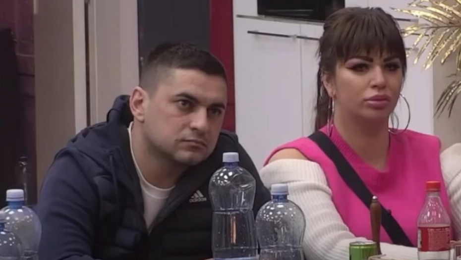 UHVAĆENI U ZANIMLJIVOJ POZI Miljana i Bebica se osamili u izolaciji, zadrugari će se šokirati ako ih zateknu tako (FOTO/VIDEO)