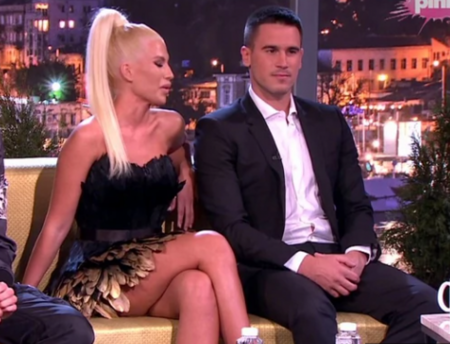 VOLEO BIH DA IMA BOLJU KOMUNIKACIJU SA SRĐANOM Novakov brat progovorio o devojci, pa spomenuo porodične odnose