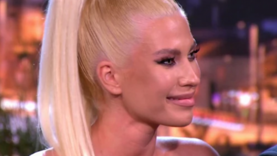 ĐOKOVIĆEVA SNAJKA STIŽE SVE! Pored muža i male bebe nađe vreme i za sebe, a evo kako provodi slobodne sate