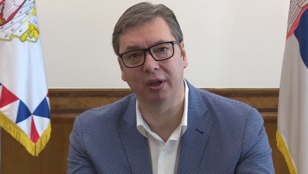 TRIJUMF VEČNOGA NAD NEPROLAZNIM Predsednik Vučić uputio čestitku patrijarhu Porfiriju