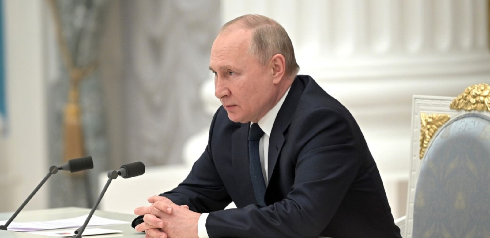 IZA ZATVORENIH VRATA Putin drži sastanak sa Šojguom i Gerasimovim