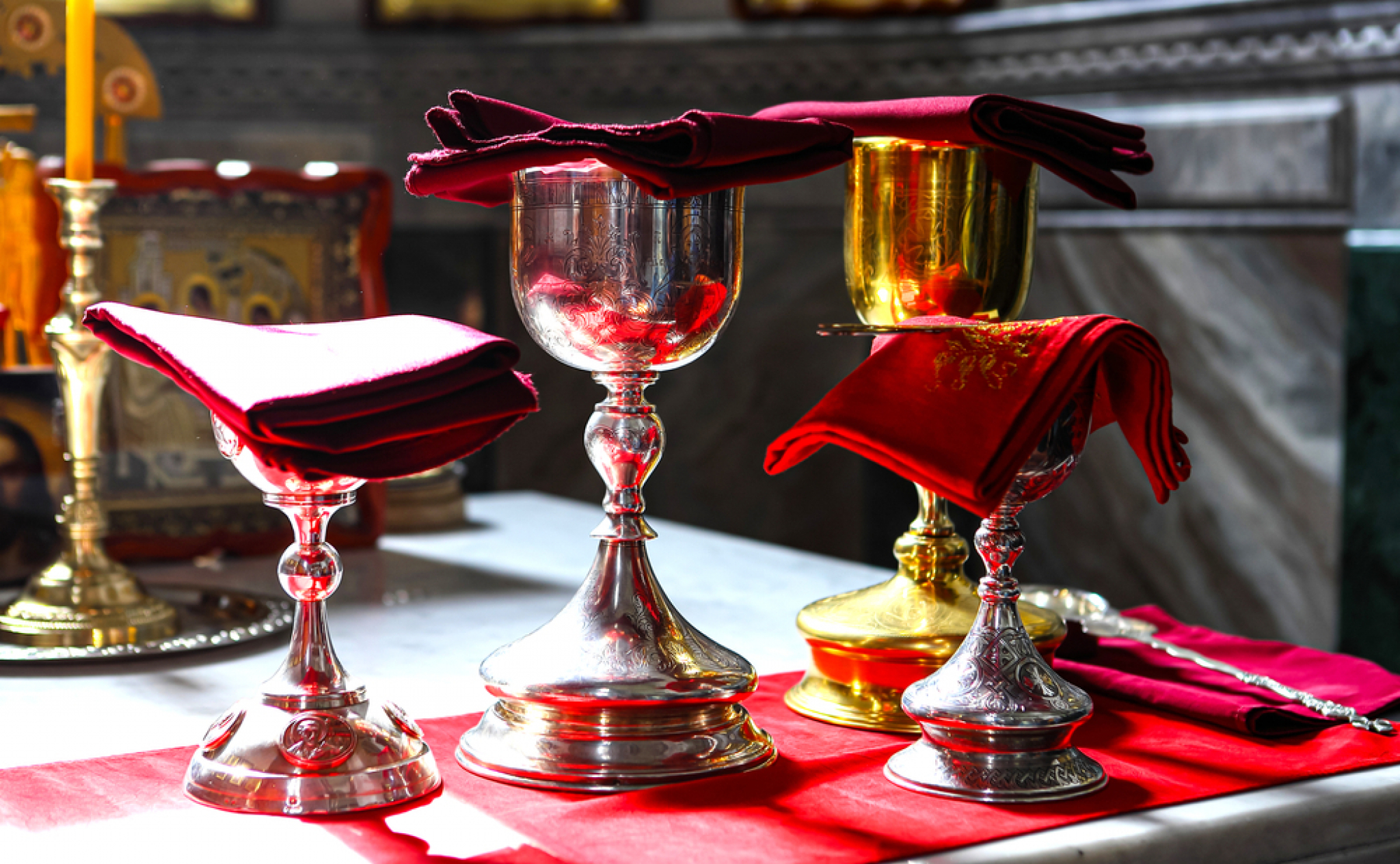 OVO SU PRAVILA ZA NAJSTROŽI POST U GODINI Samo na ova dva dana tokom Vaskršnjeg posta možete da jedete ribu