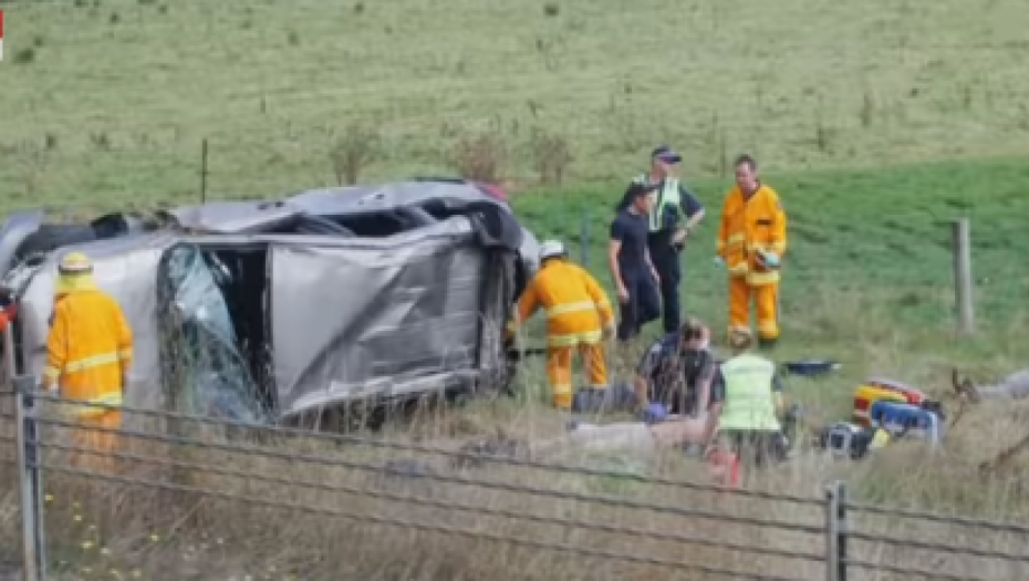 SAOBRAĆAJNI UDES U AUSTRALIJI U vozilu bilo obezbeđenje premijera, otkazao sve predizborne skupove (VIDEO)