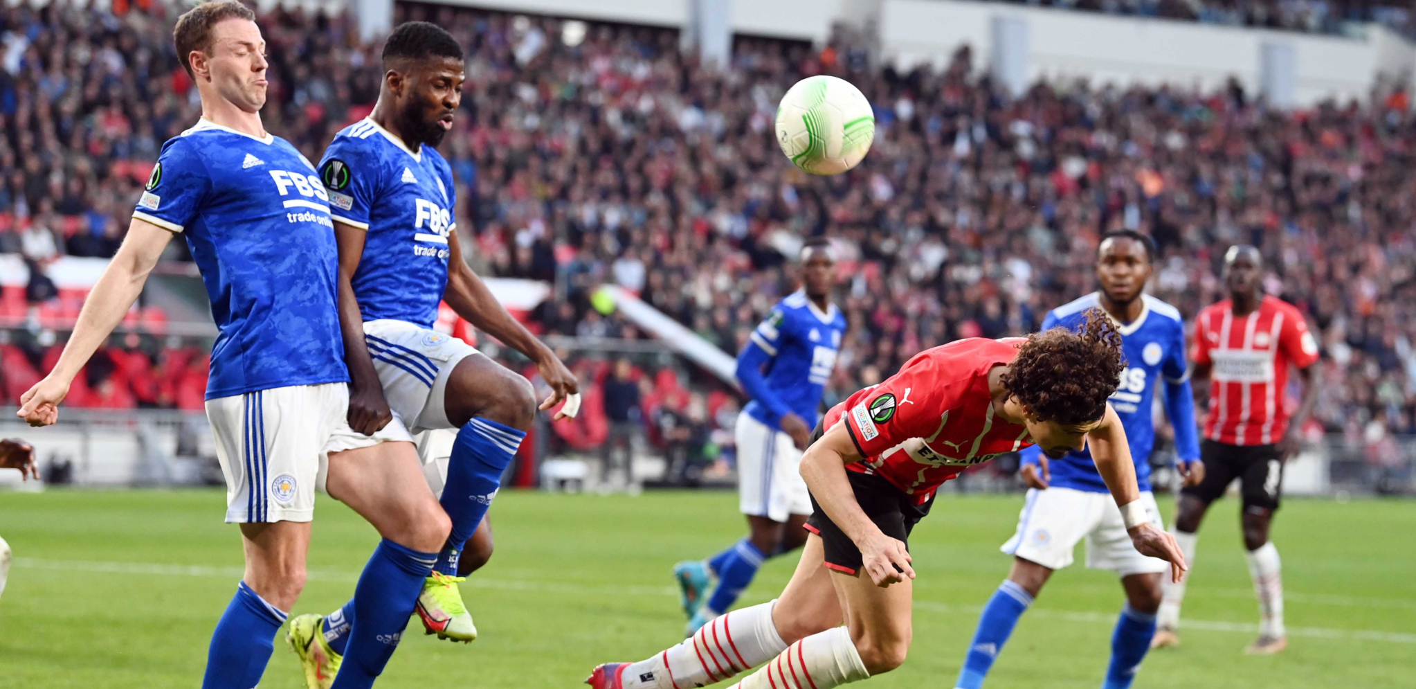 LESTER PRVI POLUFINALISTA LIGE KONFERENCIJA "Lisice" posle preokreta srušile PSV i ostvarile istorijski rezultat