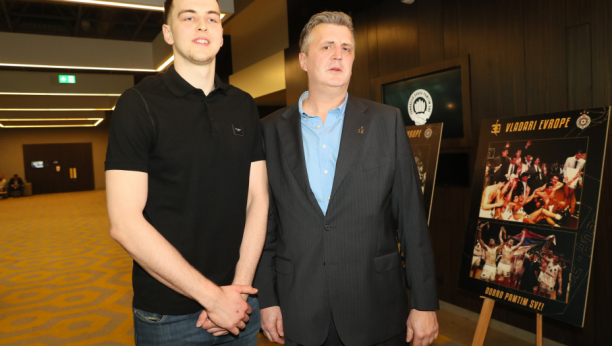 KOPRIVICA OČEVIM STOPAMA  Nema dilemu ko mu je uzor: Verujem da će ga gledati kao jednog od najboljih centara ikada