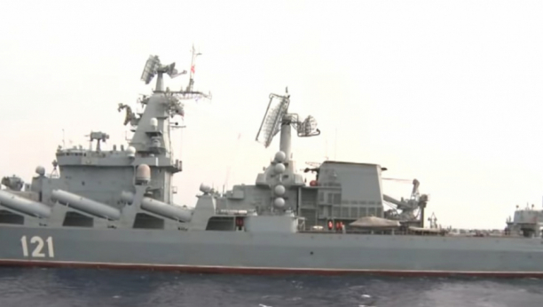 PRVI BROD UPLOVIO U MARIUPOLJ Ruska barka utovarila metal - Ukrajinci pobesneli