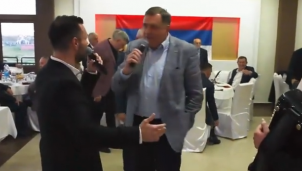 "NEK VODE ME NA SUD..." Dodik peva uprkos pretnjama i merama bezbednosti (VIDEO)