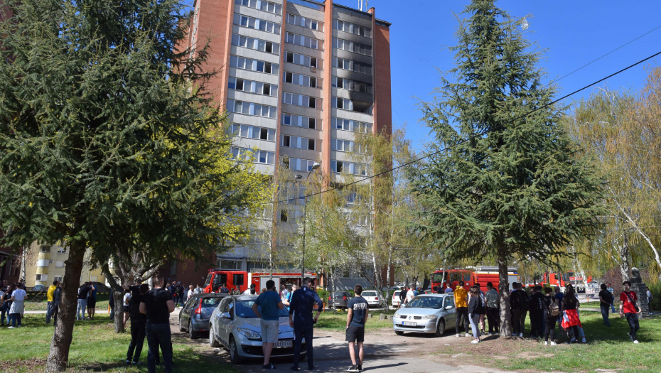 SVI STUDENTI BEZBEDNI  Požar u Studentskom domu u Nišu ugašen (FOTO)
