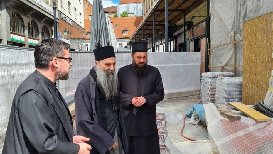 POČELA OBNOVA SVETINJE Patrijarh Porfirije posetio hram Preobraženja Gospodnjeg u Hrvatskoj (FOTO)