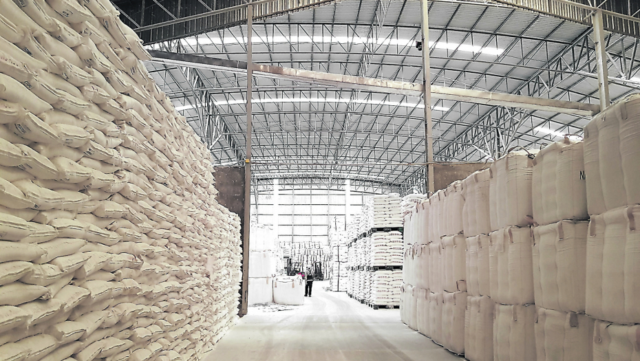 MINISTARSTVO TRGOVINE Poziv proizvođacima hleba za kupovinu brašna iz Robnih rezervi