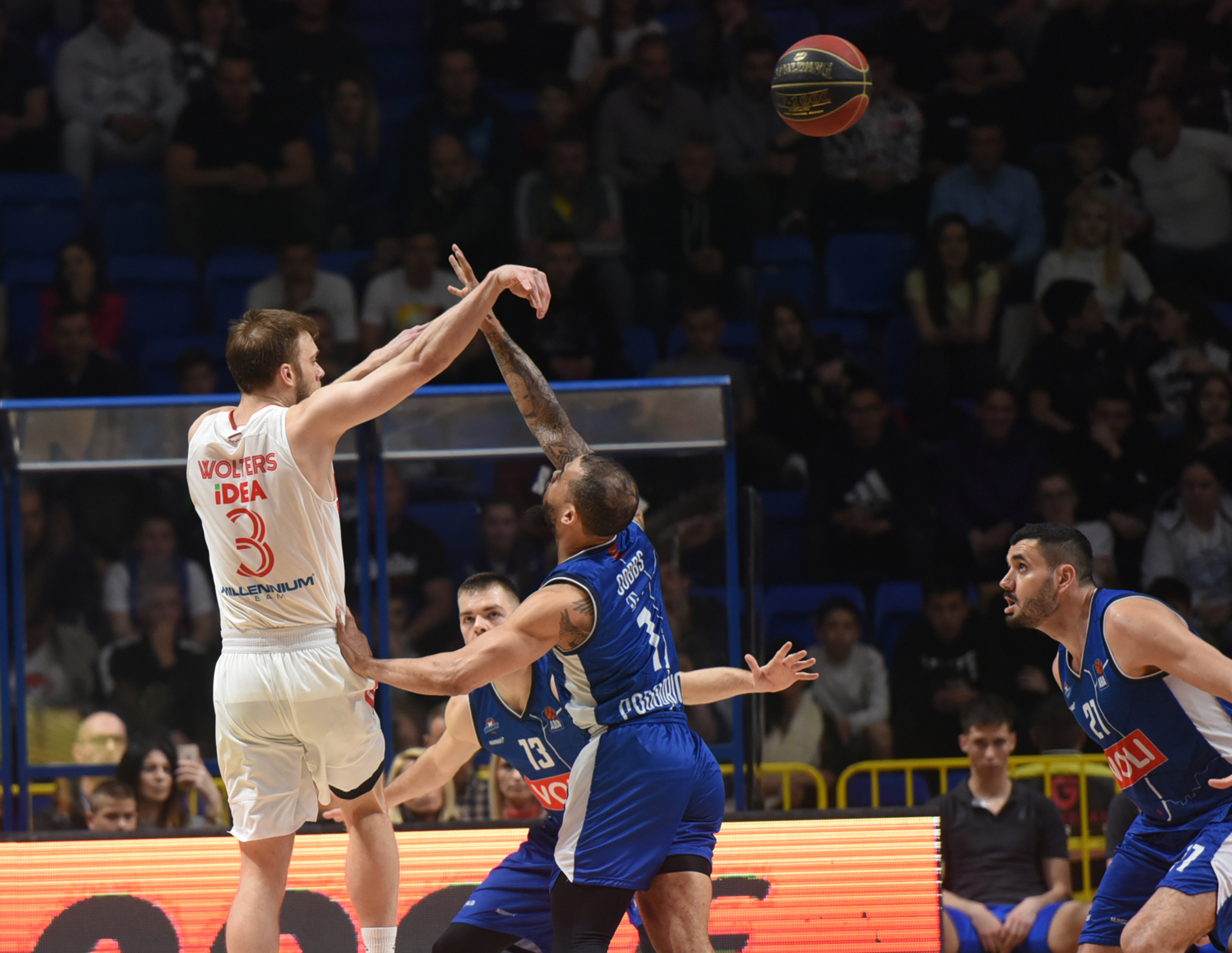 CRVENO-BELI UTIŠALI 