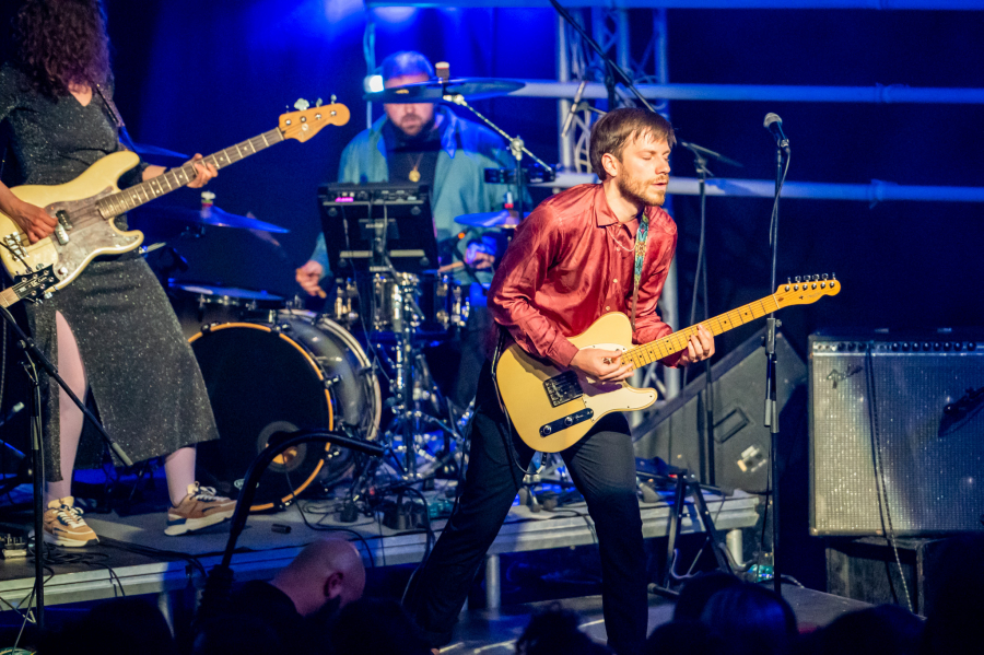 Koikoi oduševio nesvakidašnjim audio-vizuelnim performansom u Domu omladine