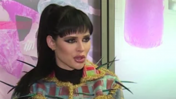 DENIZ NA SKIDANJU SA DROGE Kontroverzna starleta progovorila o prostituciji i komentarisala folk pevača