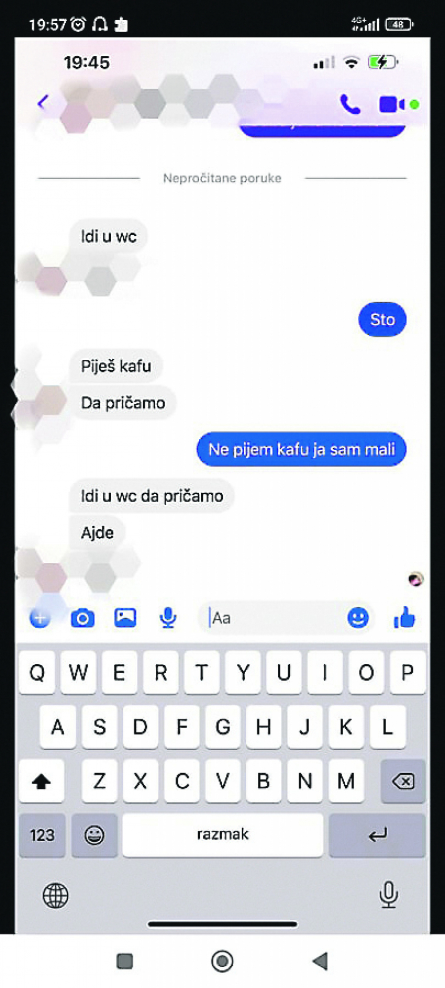 PEDOFIL TERAO DETE (8) DA SE SLIKA U WC-U Muškarac iz Ćićevca proganjao maloletnika iz Lazarevca