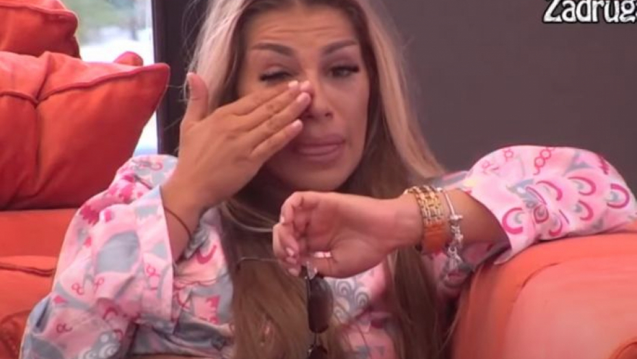 LIJE GORKE SUZE Dalila ne može da dođe sebi, plakala i tražila rešenje, a onda je saznala ovo