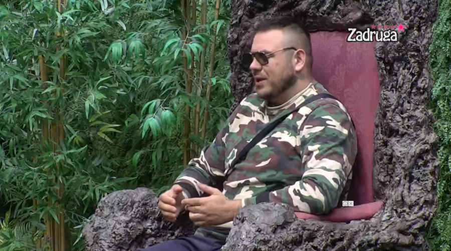 INTRIGIRAJU GA Car dao svoj komentar o ljubavno trouglu, pa otkrio šta očekuje od njih, a onda popljuvao Dejana zbog ovoga