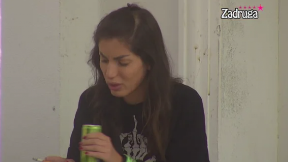 KRAJ LJUBAVNE ROMANSE NA POMOLU Gruja i Mima ne mogu da nađu zajednički jezik, ona ga oduvala