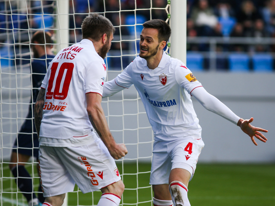 ZVEZDA DEMOLIRALA TSC Moćni crveno-beli, Ivanićev het-trik za korak bliže šampionskoj tituli
