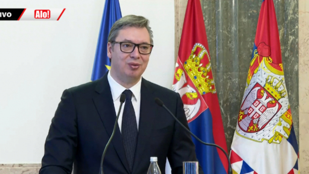 PREDSEDNIK SRBIJE U GRČKOJ Vučić i lideri regiona na početku radova na terminalu za gas
