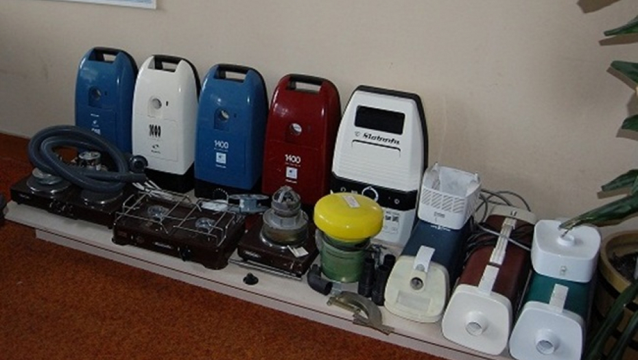 USISIVAČ KOJI JE NEKADA IMALA SVAKA KUĆA DANAS PONOVO NA DOBOŠU Sloboda aparati na licitaciji, procenjena vrednost veća od 120 miliona dinara