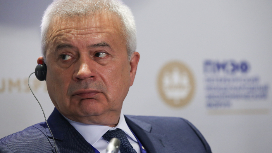 RUSKI NAFTNI GIGANT LUKOIL SAOPŠTIO: Osnivač i prvi čovek kompanije podneo ostavku!