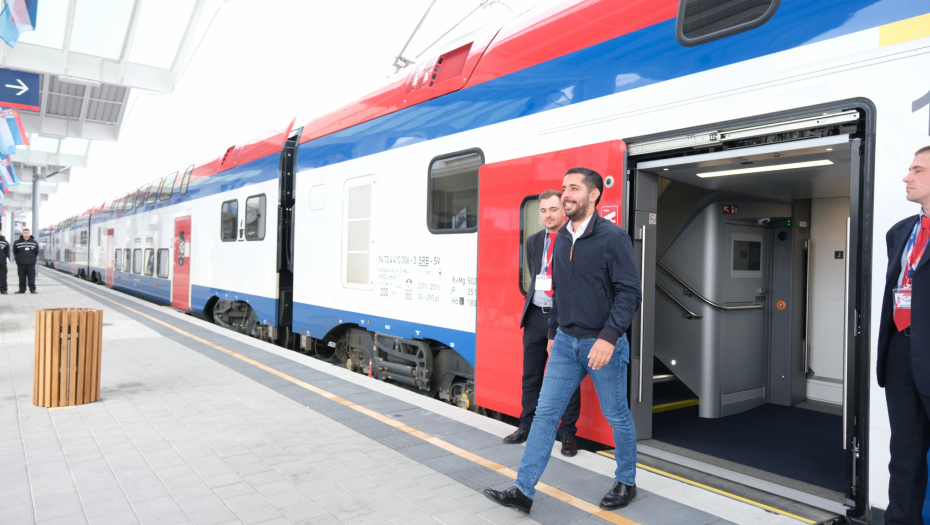 PROMOTIVNA CENA I U MAJU Momirović: "Sokolom" za 300 dinara i narednog meseca do Novog Sada