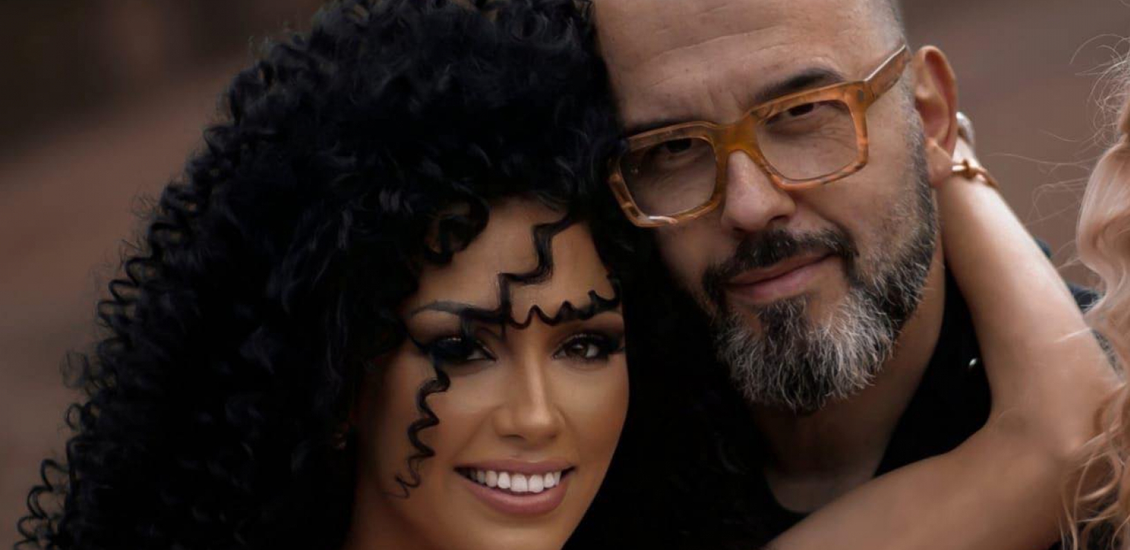 DEJAN MILIĆEVIĆ PEVAČICI POKLONIO DEVOJAČKI SAN! Došao na proslavu rođendana punih ruku, a kada vidite šta je kupio šokiraćete se