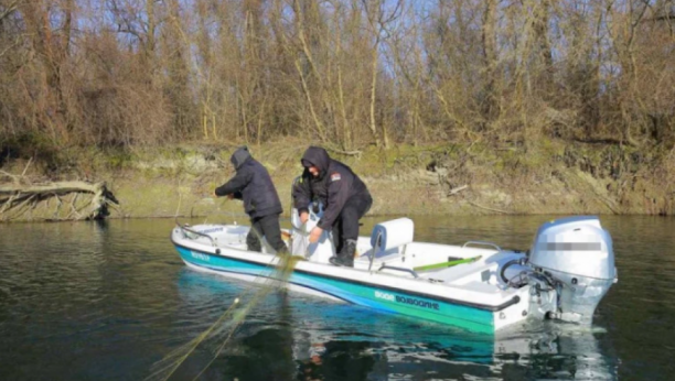 KRIVIČNA PRIJAVA VRANJANCIMA Nezakonito lovili, u automobilu pronađeno preko 70 kilograma ribe