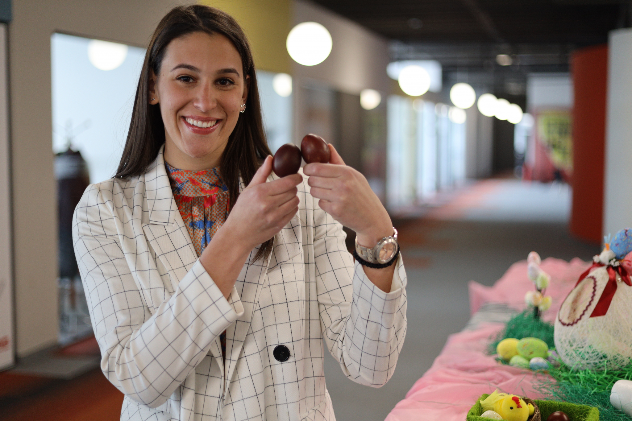ONA JE ZVEZDINA TALIJA Božica se vratila iz daleke Azije, osvojila duplu krunu sa crveno-belima, a onda je saznala sjajne vesti