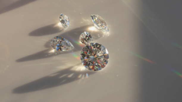 Najtvrđa prirodna materija na svetu: Da li znate kako nastaje dijamant?