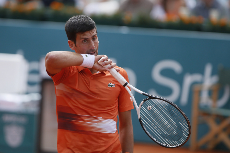 BOLESTAN SAM Đoković zabrinuo naciju izjavom, mora na operaciju?