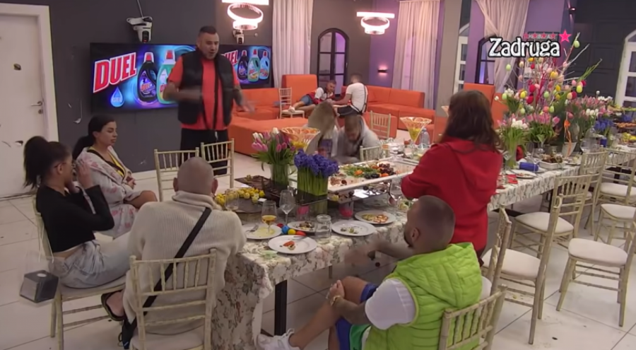 ŠOK Sanja Grujić zaprepastila sve svojim odgovorom za vrelu akciju sa Carem, a on izabrao između nje i Ane Jovanović