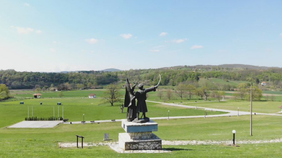 TAKOVSKI GRM POVEZAN SA SUDBINOM OBRENOVIĆA Meštani su verovali da će se nešto loše desiti i to se obistinilo (FOTO)