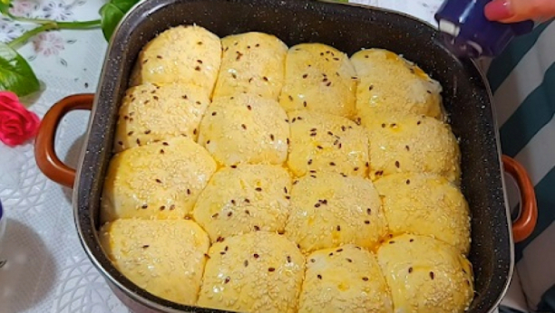 PO RECEPTU BAKE JELE Pamuk pogača - penasta i meka kao duša