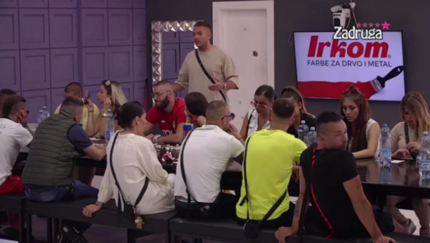 STAVIO IH U ISTI KOŠ Anđelo postideo ove dve zadrugarke, pa otkrio da razume Miljanu i Zolu