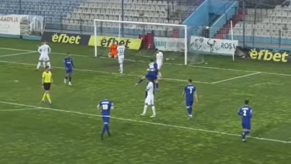 NEVIĐENI SKANDAL U SRPSKOM FUDBALU Nameštaljka u Superligi, fudbaleri se protiv sebe kladili, ogromne uplate?