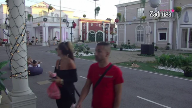 DALILA NE MOŽE DA SE OPASULJI Nakon Dejanovog šokantnog poteza Dragojevićka van sebe, Đedović brutalno opleo po njemu i Aleks